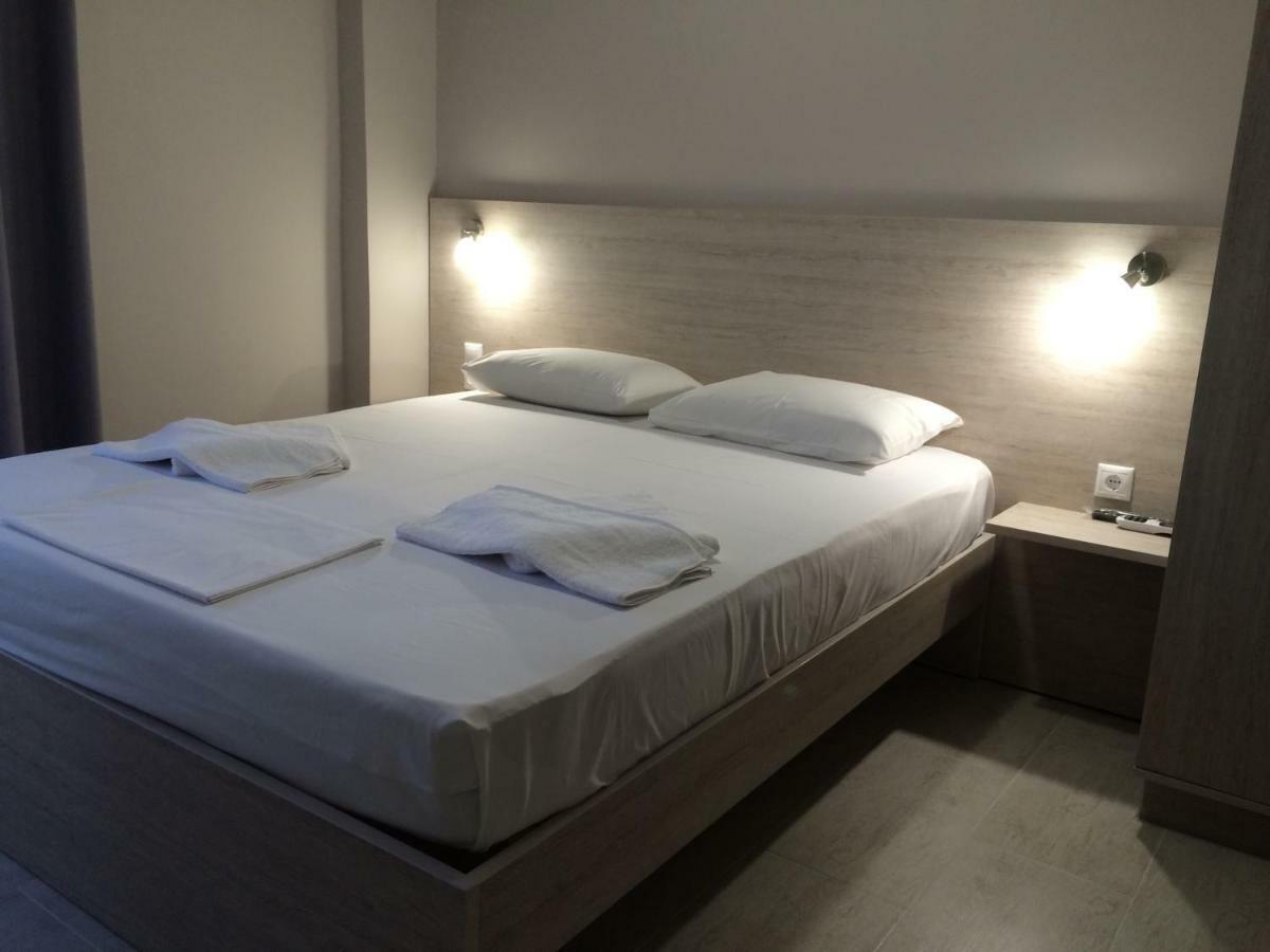 Poppy Beloni Aparthotel Chania  ภายนอก รูปภาพ