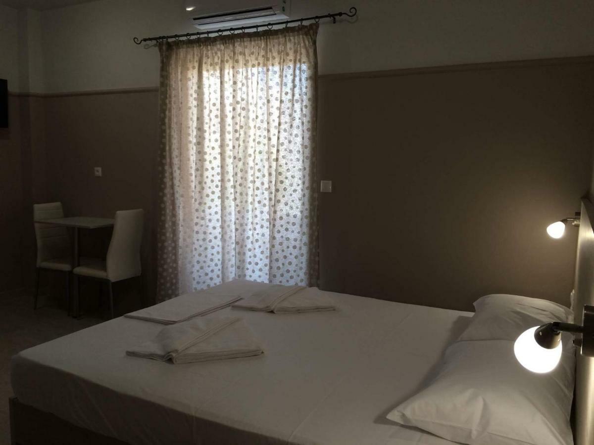Poppy Beloni Aparthotel Chania  ภายนอก รูปภาพ